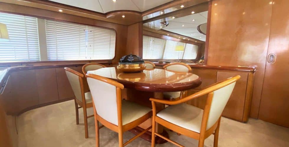 Falcon-86-Motor-Yacht-Dining-Table-Detail