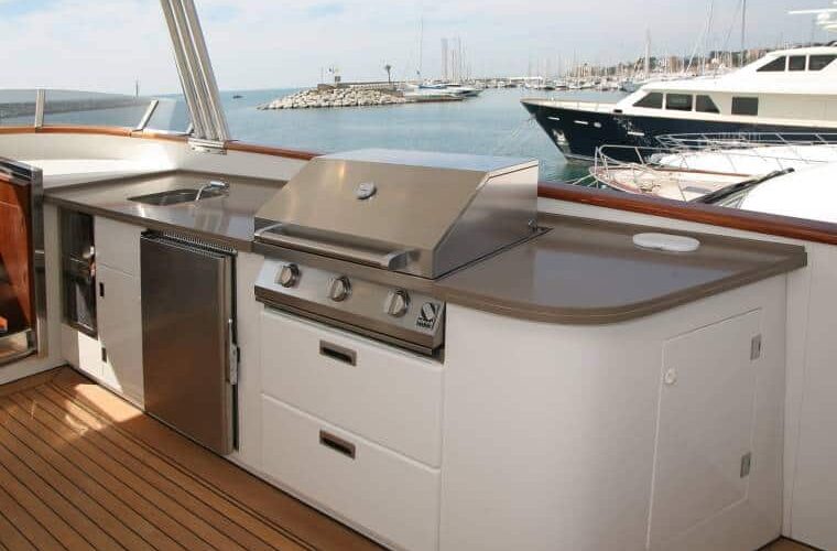 Benetti 26D - Motor Yacht - Exterior - Fly Kitchen